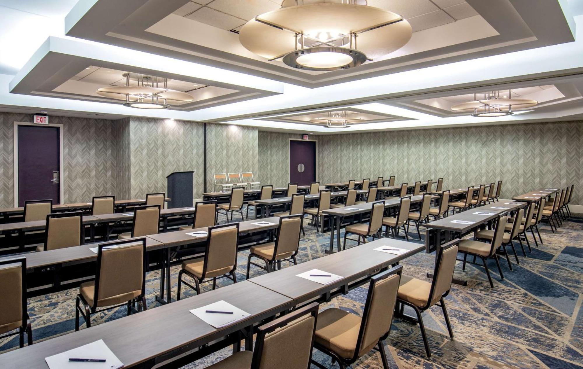 Doubletree By Hilton Hotel Nashville Downtown Ngoại thất bức ảnh