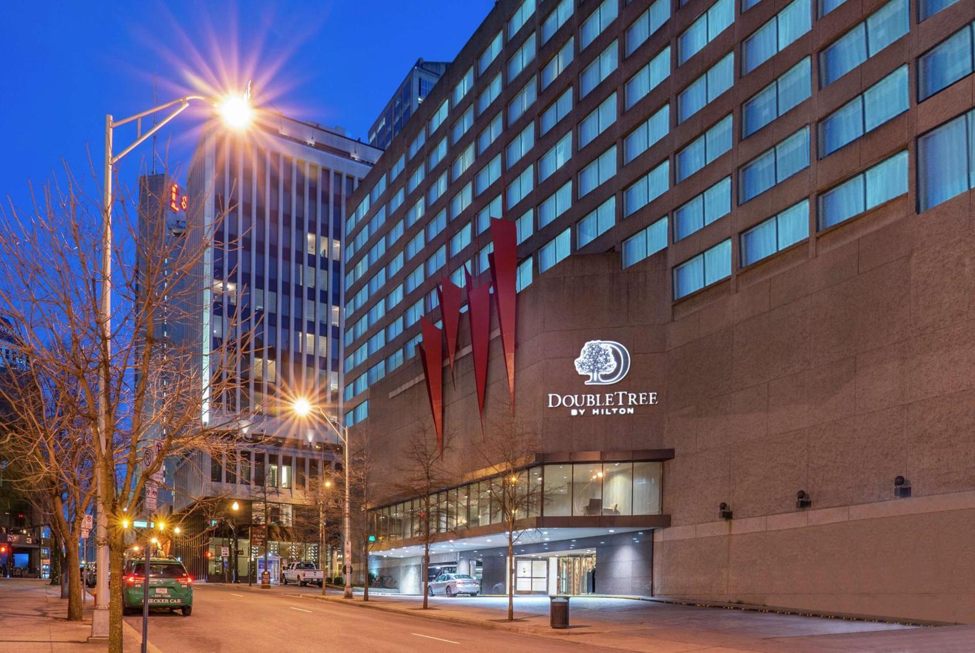 Doubletree By Hilton Hotel Nashville Downtown Ngoại thất bức ảnh